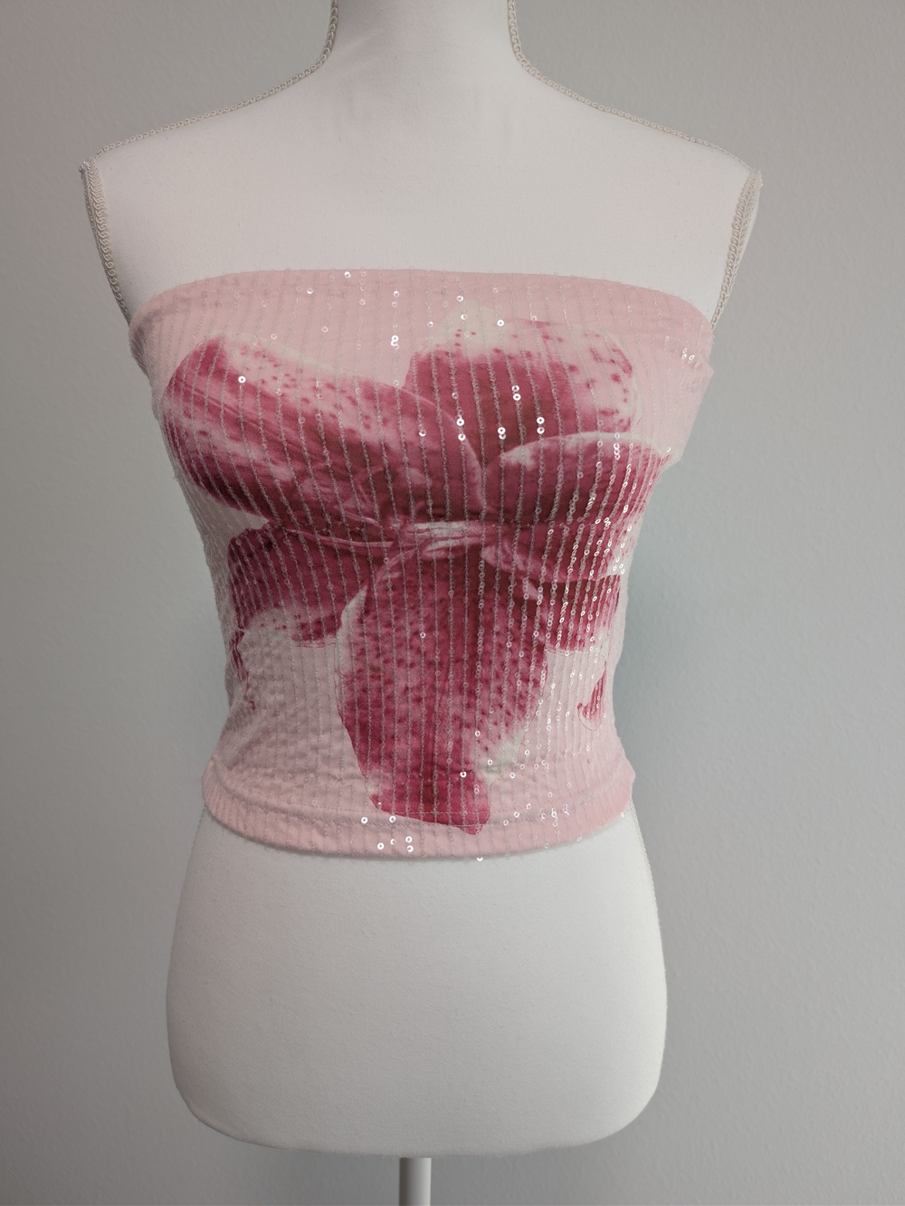 Forever 21 Pink Sequin Floral Crop Tube Top Strapless Y2K Party Festival Small